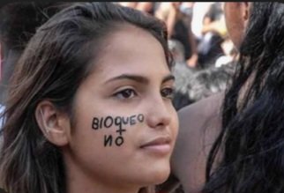 Somos llama que protege lo que Cuba defendería. #CubaEstáFirme #CubaVenverá #UJC