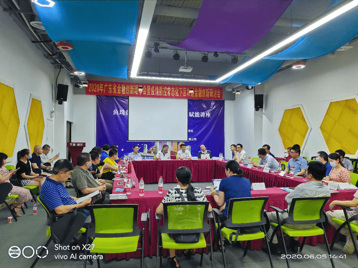 Pollinusha tweet media