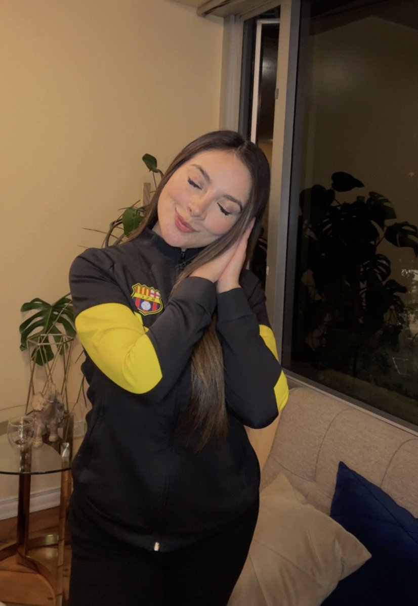 Gabyroman11 tweet media