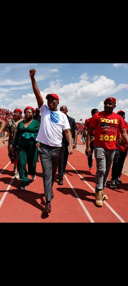 Lutendo@remsphotography tweet media