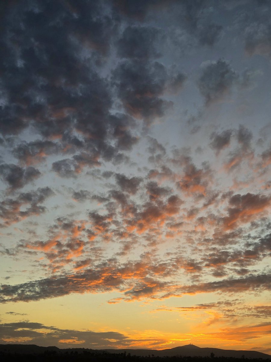rmourpoppop's tweet image. #poway #sunset tonight