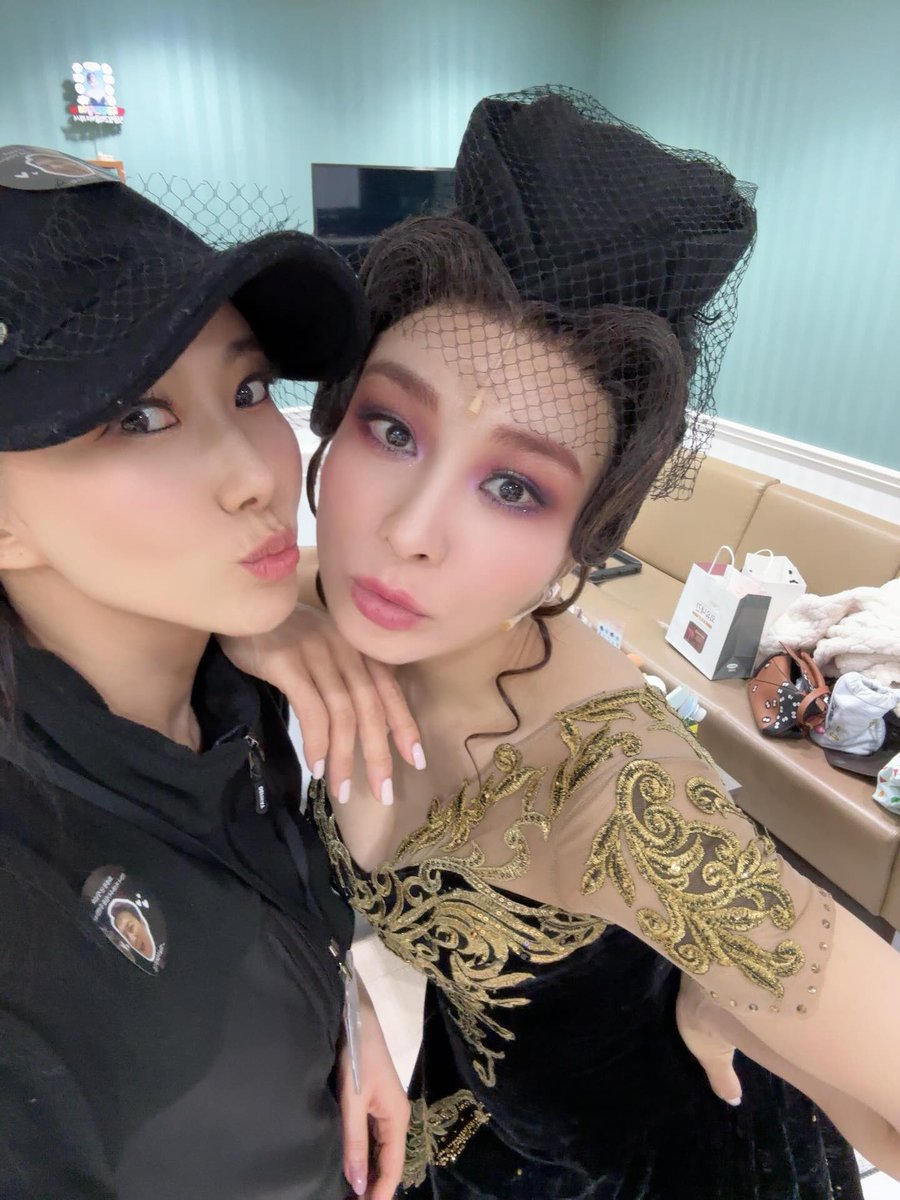 🐮💍 tweet media