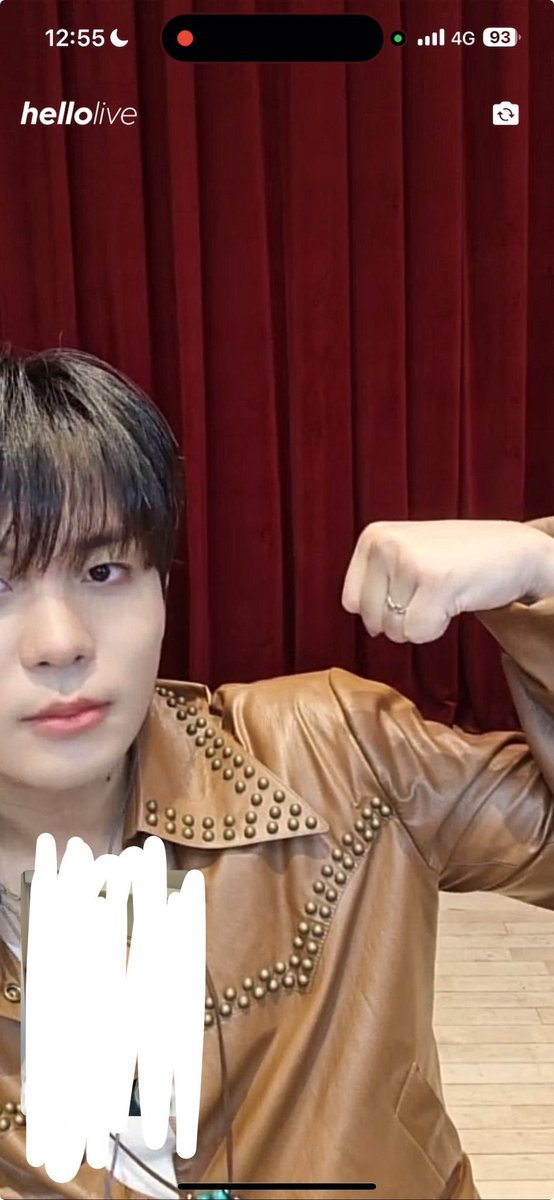 elliot 🌙 tweet media