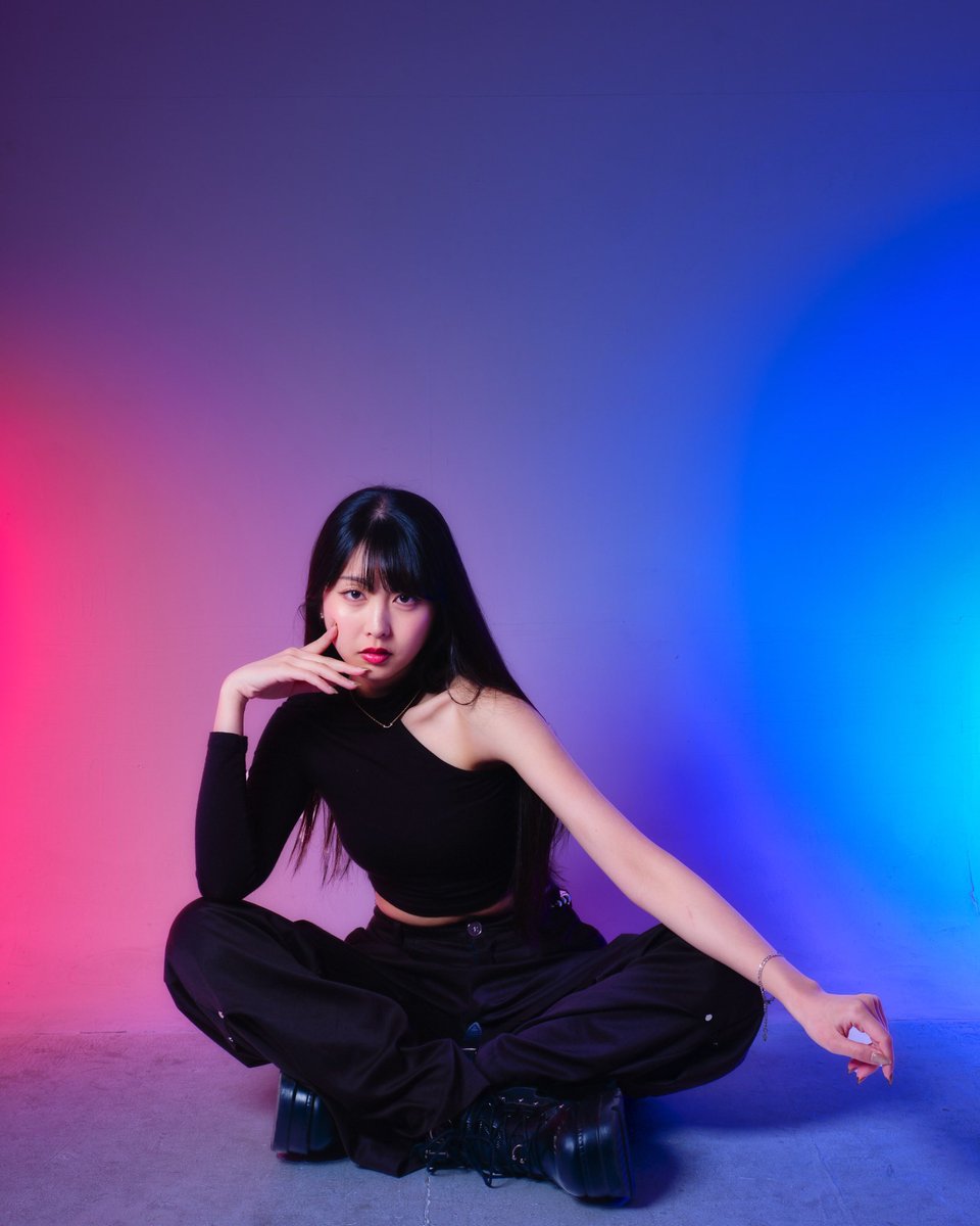MEGANEYa5's tweet photo. え〜
１年も撮ってなかったのかー
明日撮りに行く！

#菅田れもん さん
@sudalemonnn 

#supergt
#kpop
#ラウンドガール
#レースクィーン
#AD200ProII
#GODOX 
#X3
#AD300pro https://t.co/qFPwmg6nrn