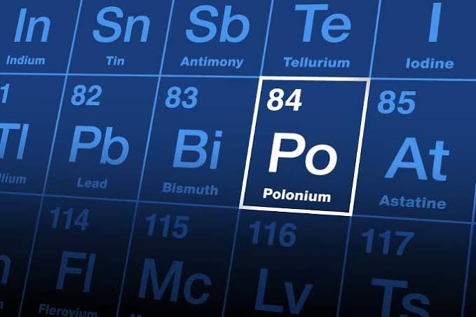 𝓻𝓪𝓿𝓮𝓷 tweet media