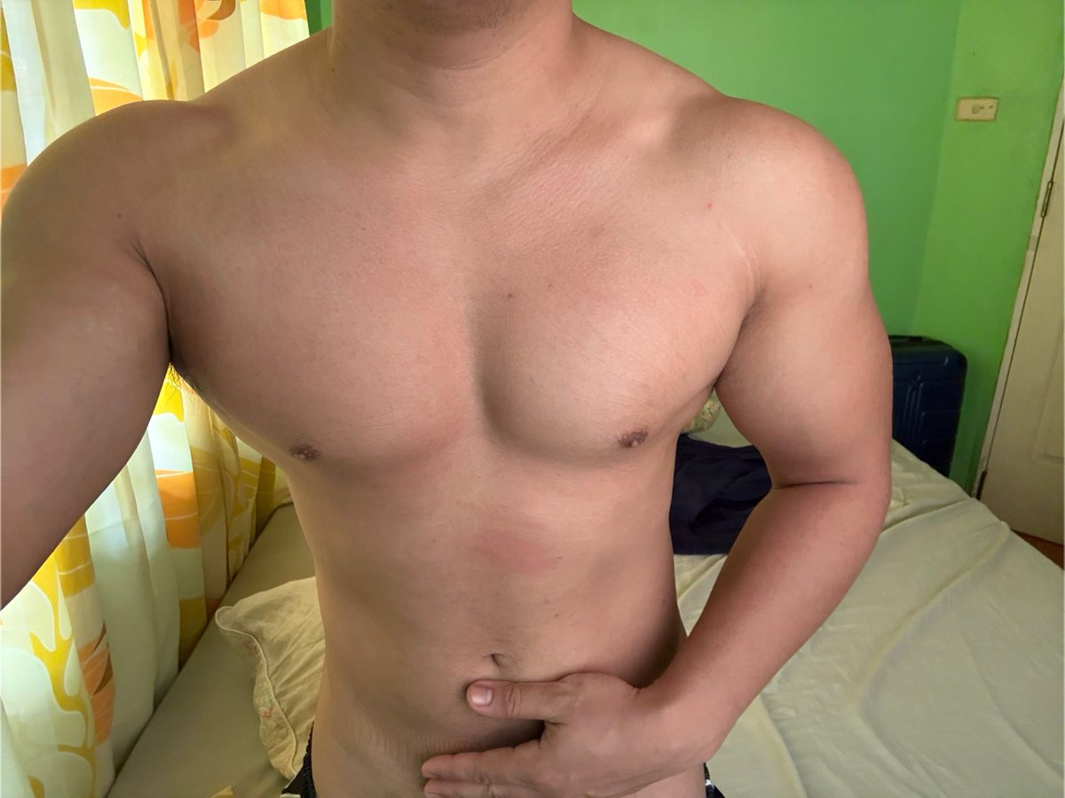 Alex Pengson tweet media