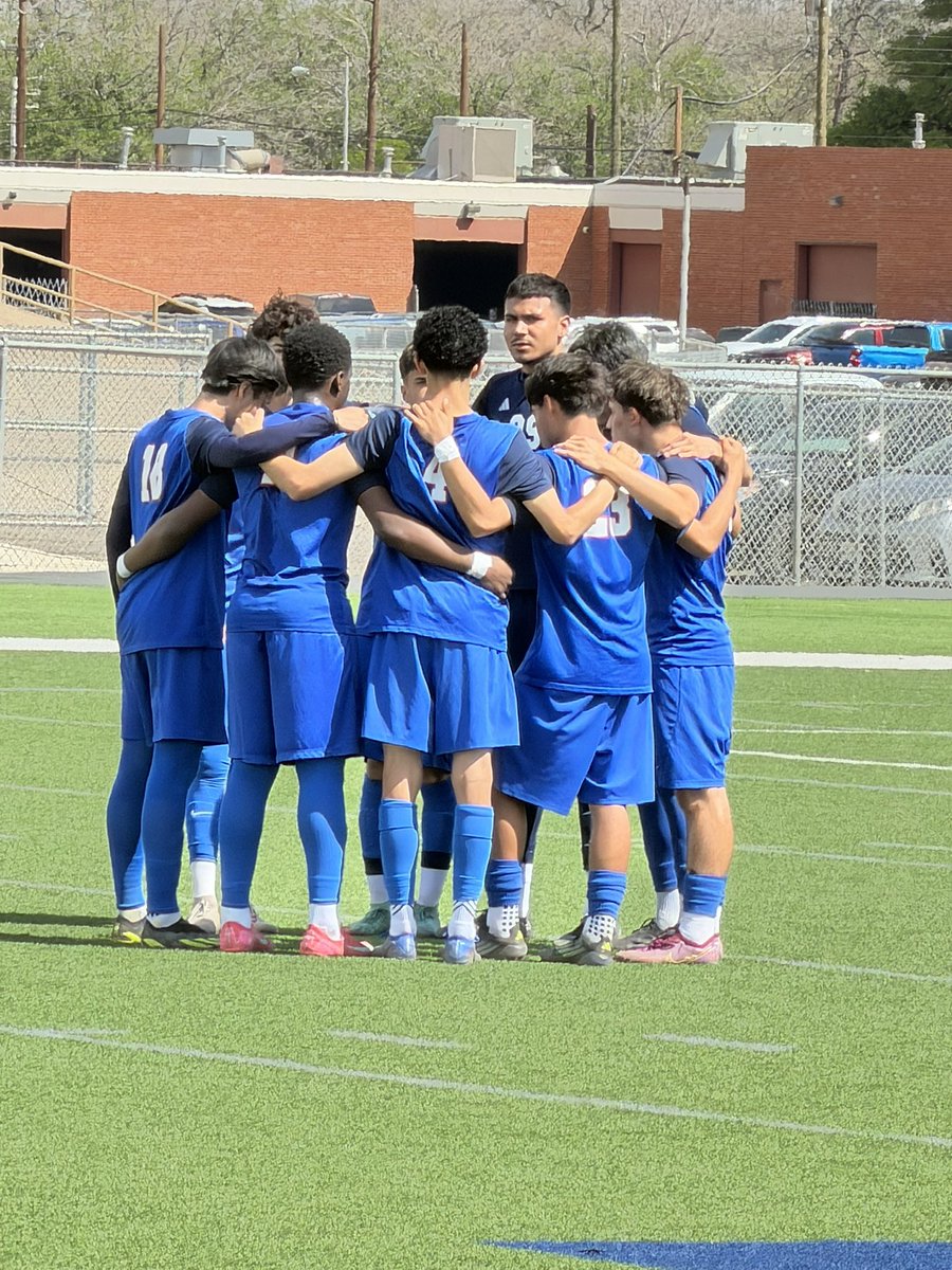 Daniel Escobar tweet media