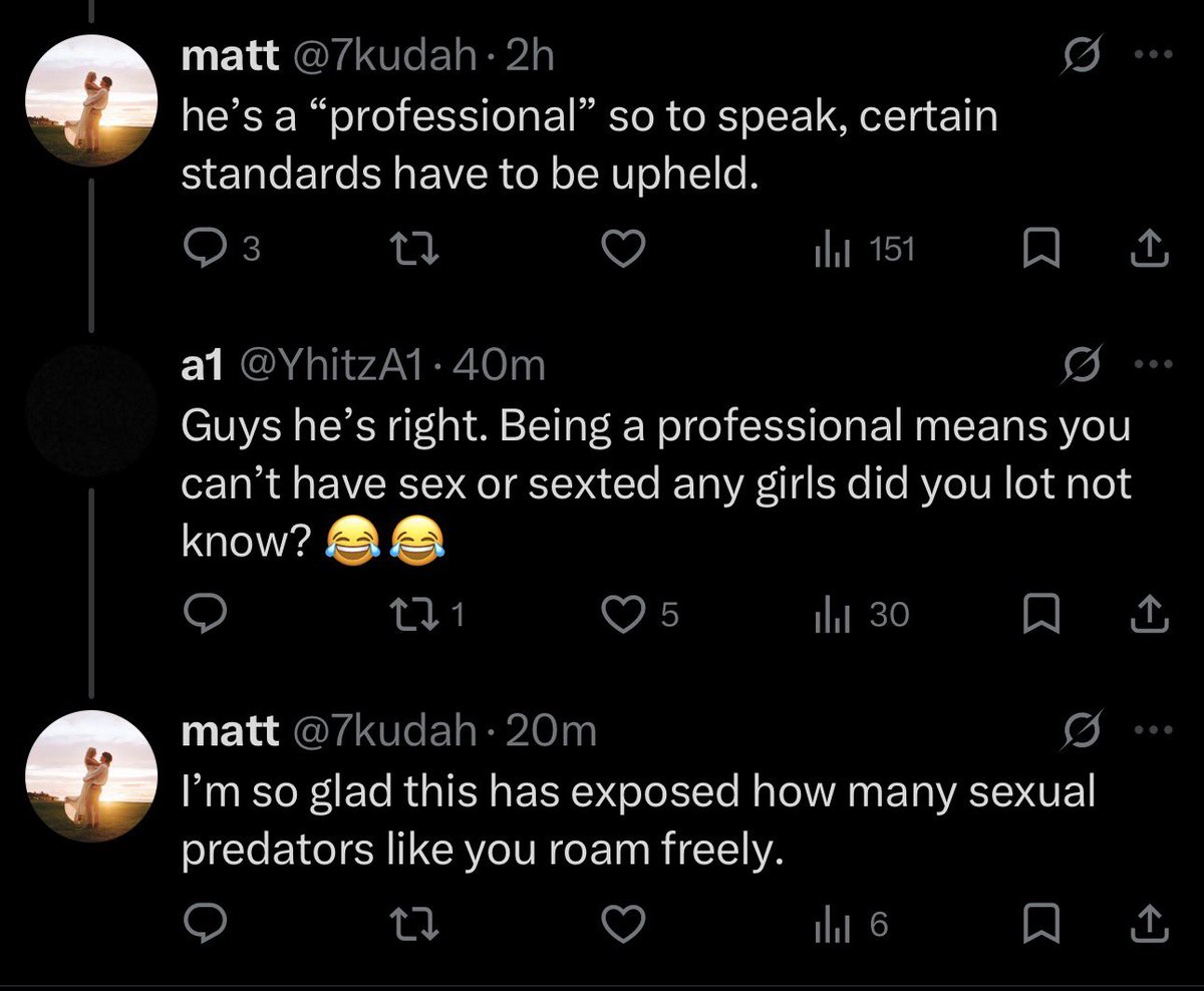 mobygains_'s tweet photo. @hewaseatinchips @7kudah @JayLeeto He called this guy a “sexual predator” thinking he would have a bunch of brain dead bots slide in and agree with his dumbass. When he realised nobody was siding with him, he deleted this dumb reply. Words don’t have a fixed meaning to these people. https://t.co/NAramD27w0