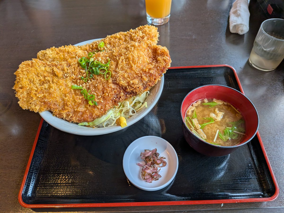 どろなっく tweet media