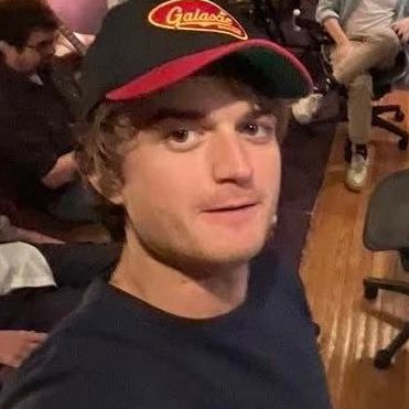 isa 🪩 tweet media