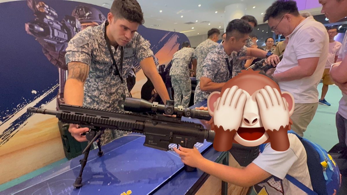 YOYOI616958's tweet image. Lord… teach us to serve one another.. #serving #country #reservist #nsf #handsome #fit #muscular