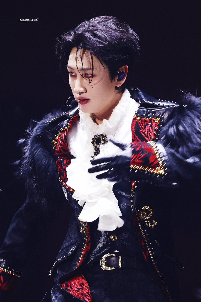 mmhj0404's tweet photo. 生きる芸術こと
SUPER JUNIOR ウニョクさん(40)
#HAPPY_EUNHYUK_DAY
#토끼나라_혁재의_생일파티 https://t.co/wBBla0DpE3