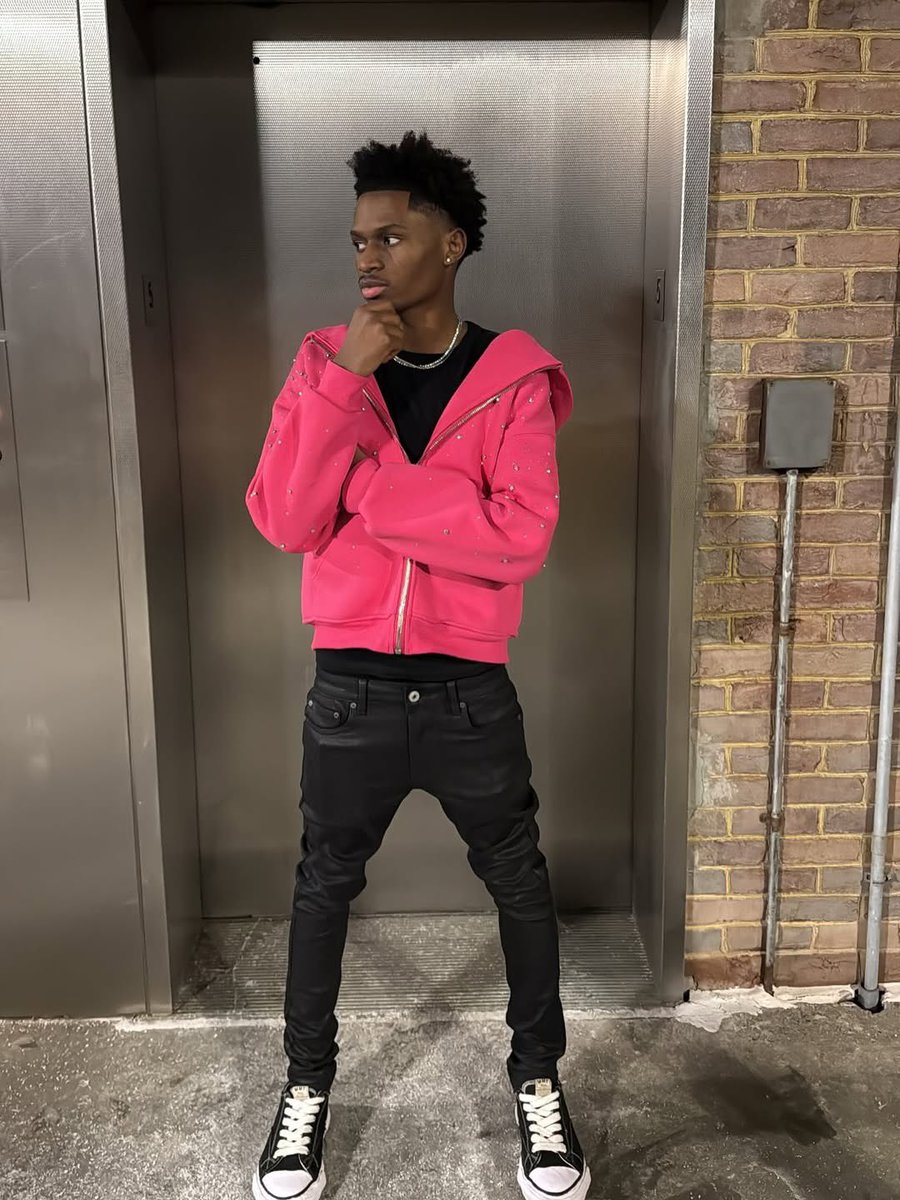 swaviidon's tweet photo. baby can ya help me ? https://t.co/C5z0wNG4tS
