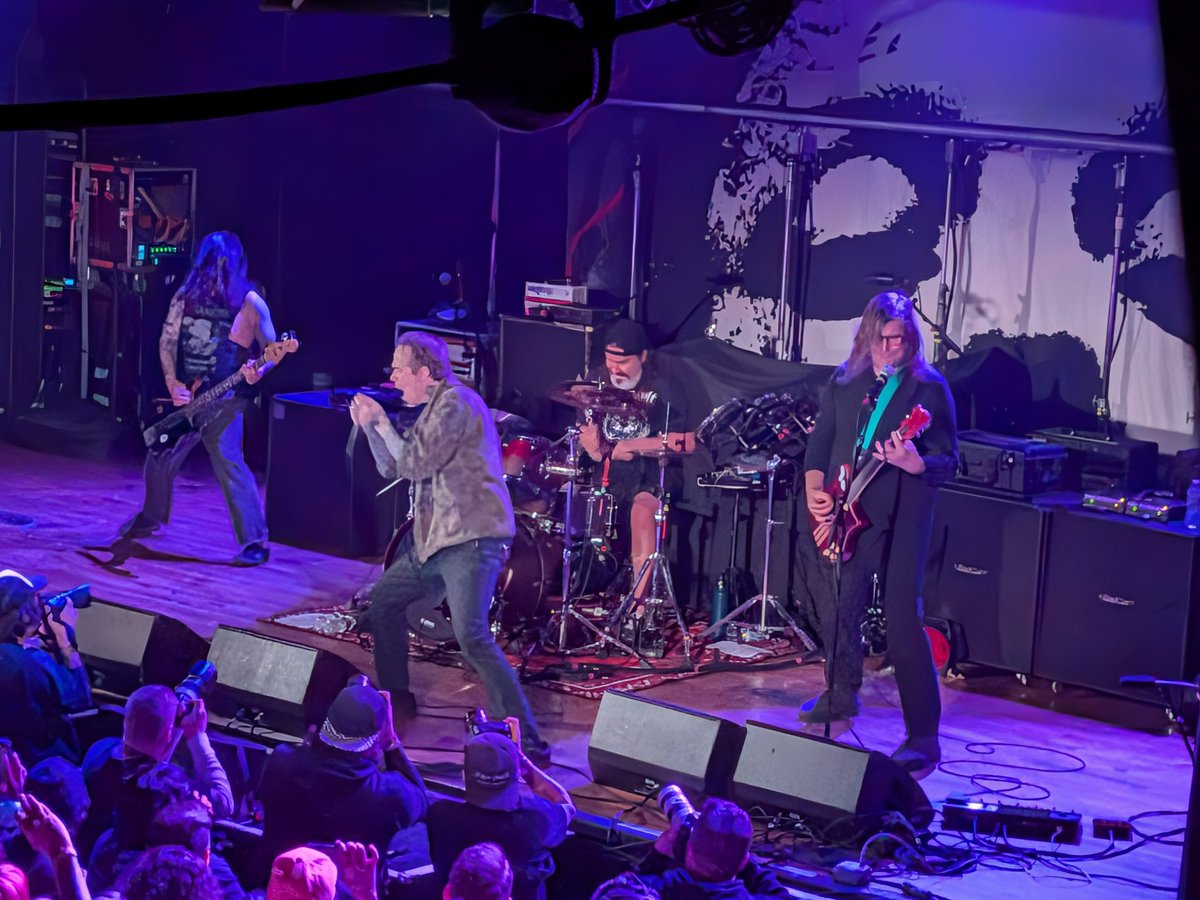 PosicorePMA's tweet photo. Kings of HC 👑 @Convergecult https://t.co/a8a9aoGs6o