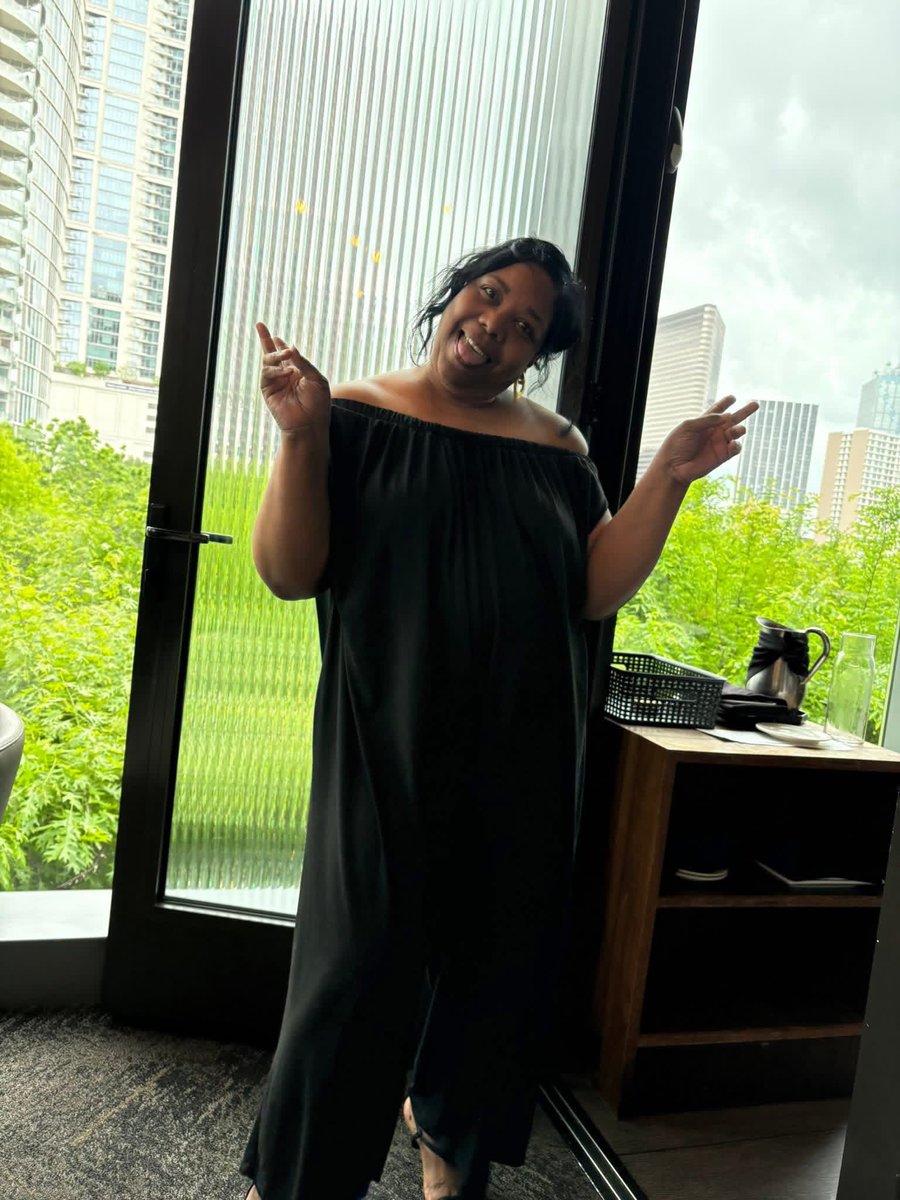 Tasha 🎀 Almost time to see Jackson. tweet media