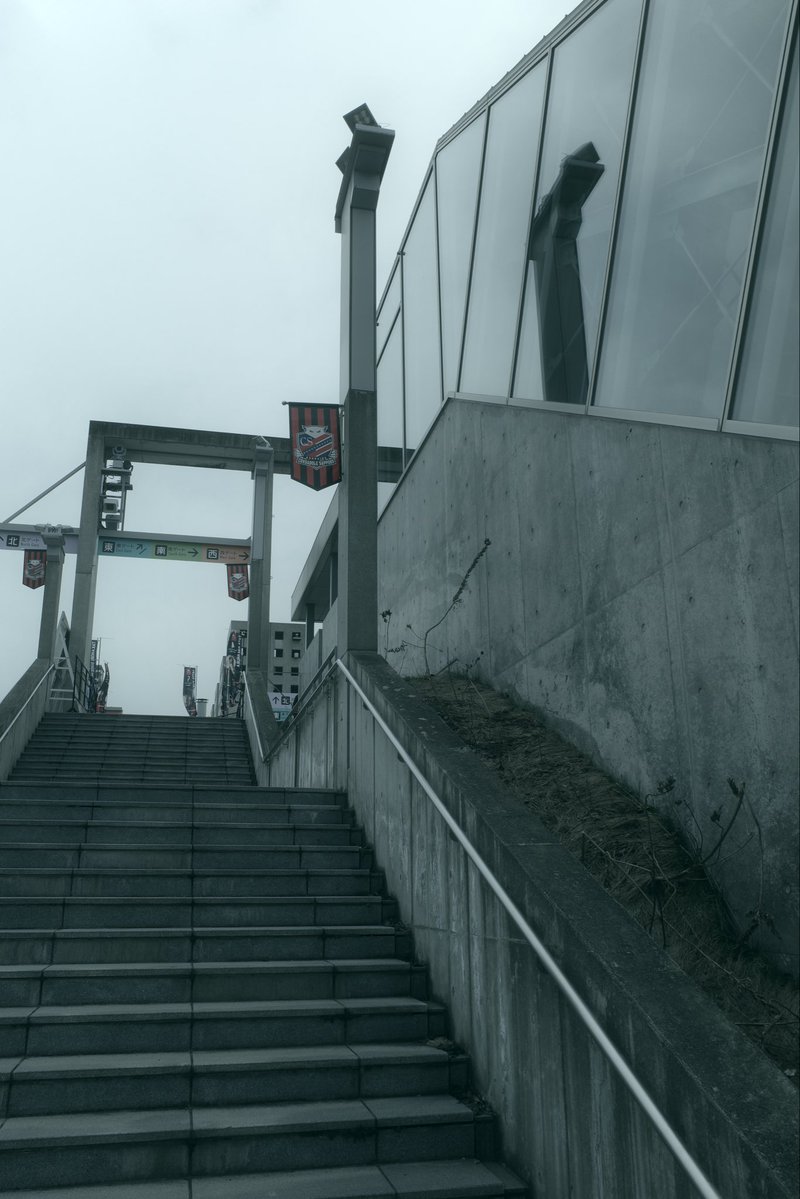 ゆうにぃ tweet media