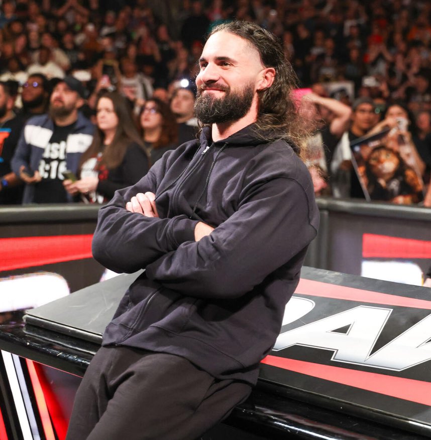 Roman Reigns SZN 💥 tweet media