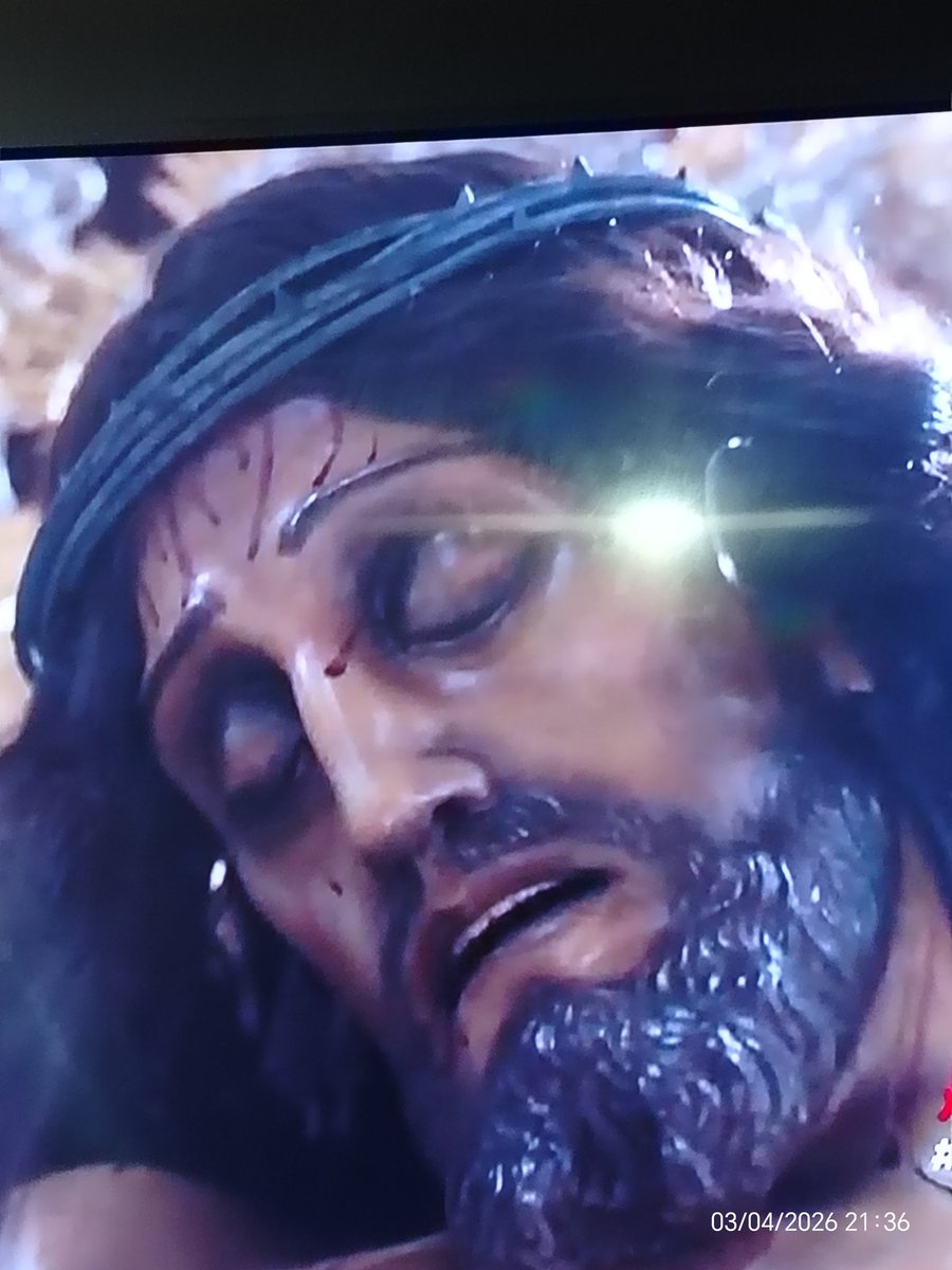 AlessaGomor's tweet photo. @amparitoccc Buenaaassss nochesss mi hermosa amiga, hoy la #vigilia #enmodo
#JesusDeNasareth honor y homenaje al rey de reyes, con @HashtagACCC https://t.co/wHaQ64pqdw