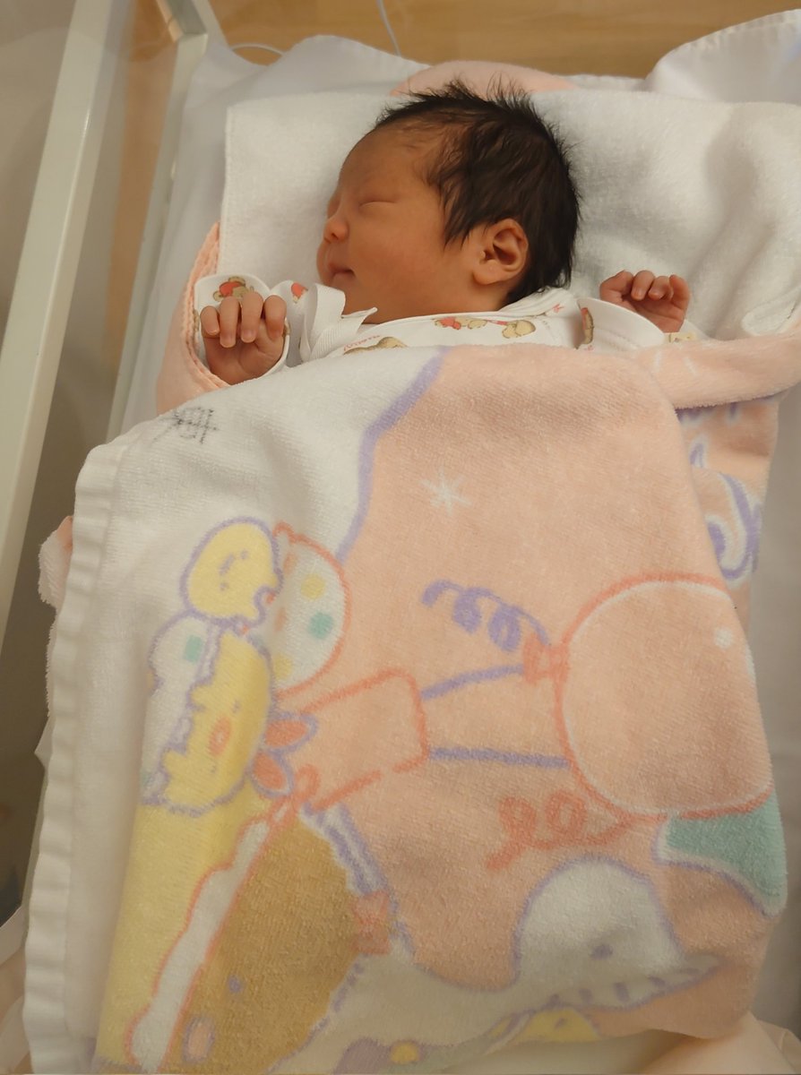 アキモン tweet media