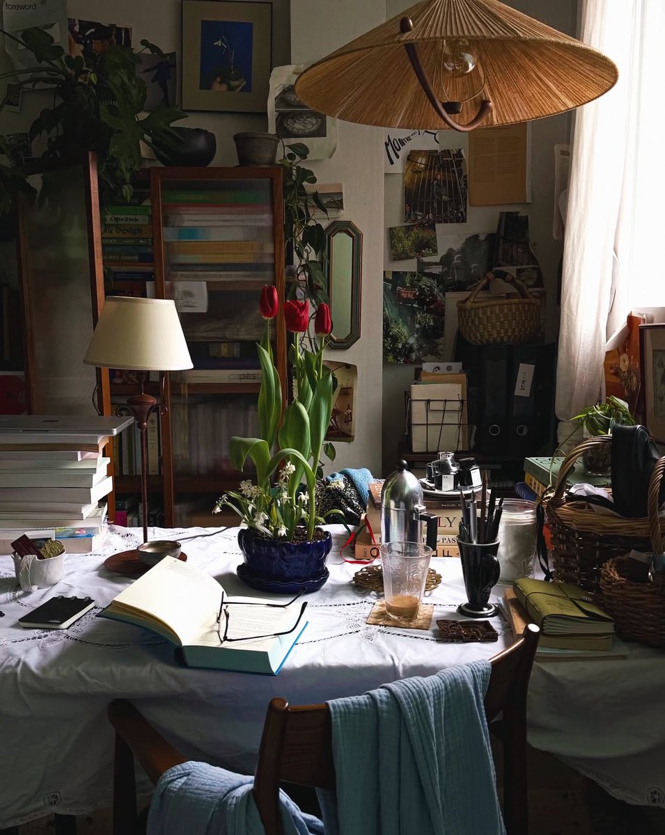 لارا tweet media