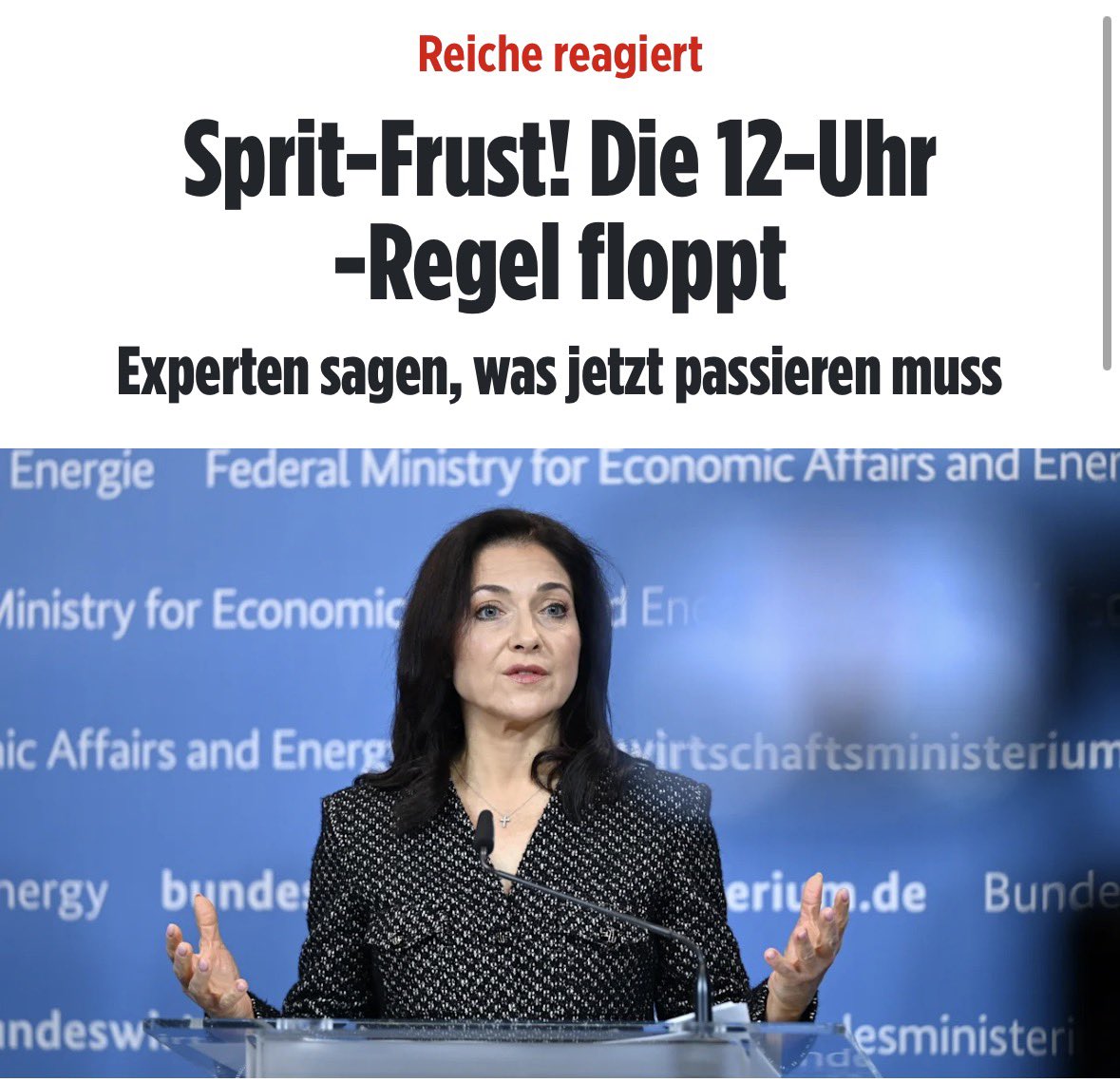 Pauline Voss tweet media