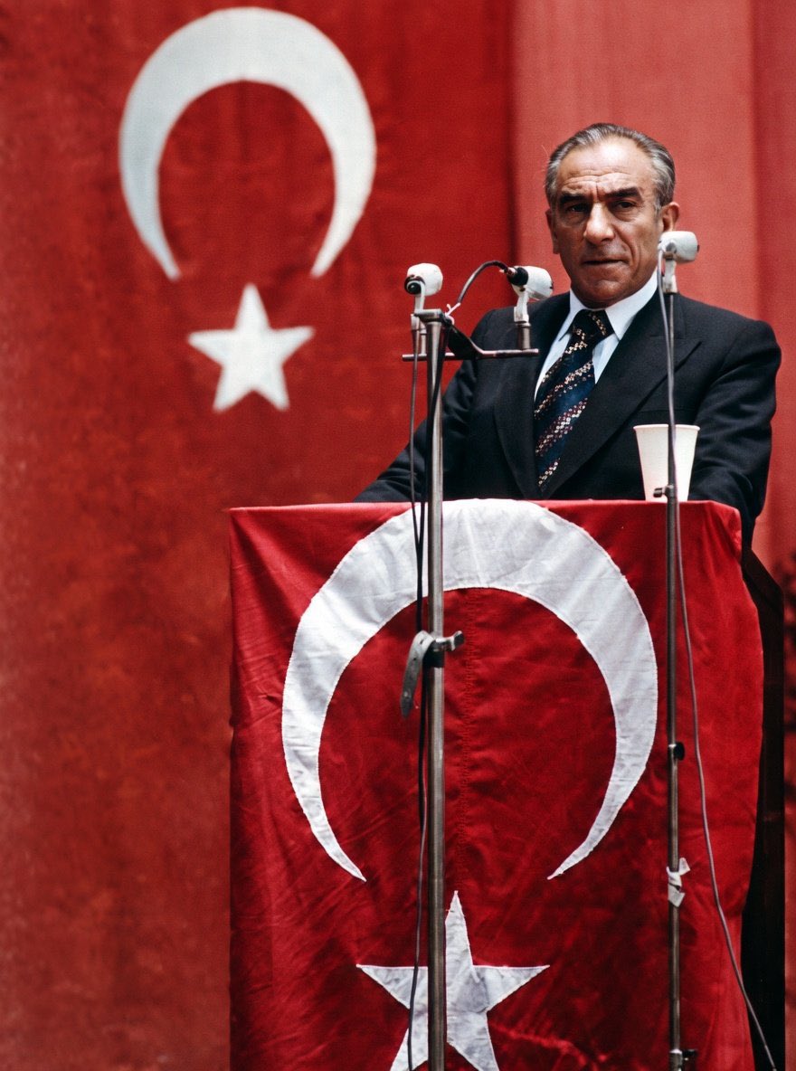 mertkumcu80's tweet photo. Ömrünü ülkesine ve milletine adamış büyük dava adamı Başbuğ Alparslan Türkeş’i vefatının yıl dönümünde rahmet, minnet ve saygıyla anıyorum. 

Ruhu şâd , mekanı cennet olsun. 🇹🇷 https://t.co/a1O48rVHdB