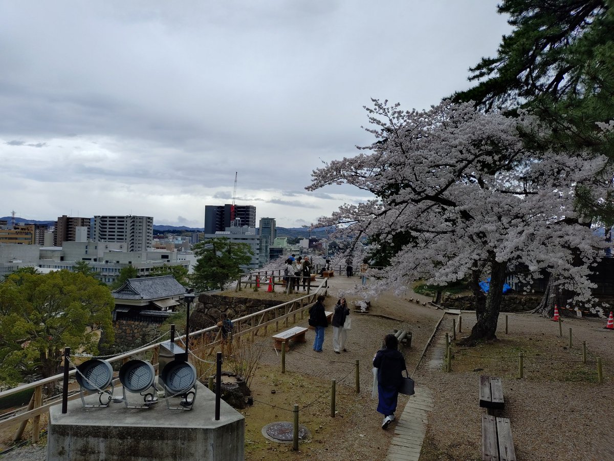 umi65535's tweet photo. 天気が悪いけどせっかくの休みなので松江に来ました！ https://t.co/ZZMQYbY1qB