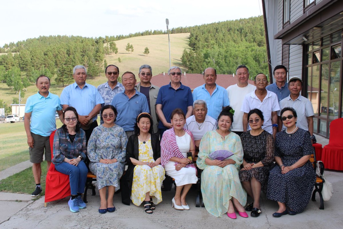 Дүрзээгийн Одхүү tweet media