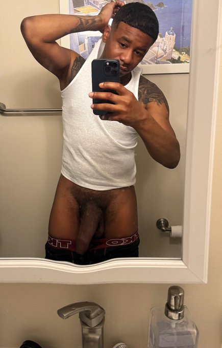 🤴🏾🥊 KNOCKOUT 🥊🤴🏾
