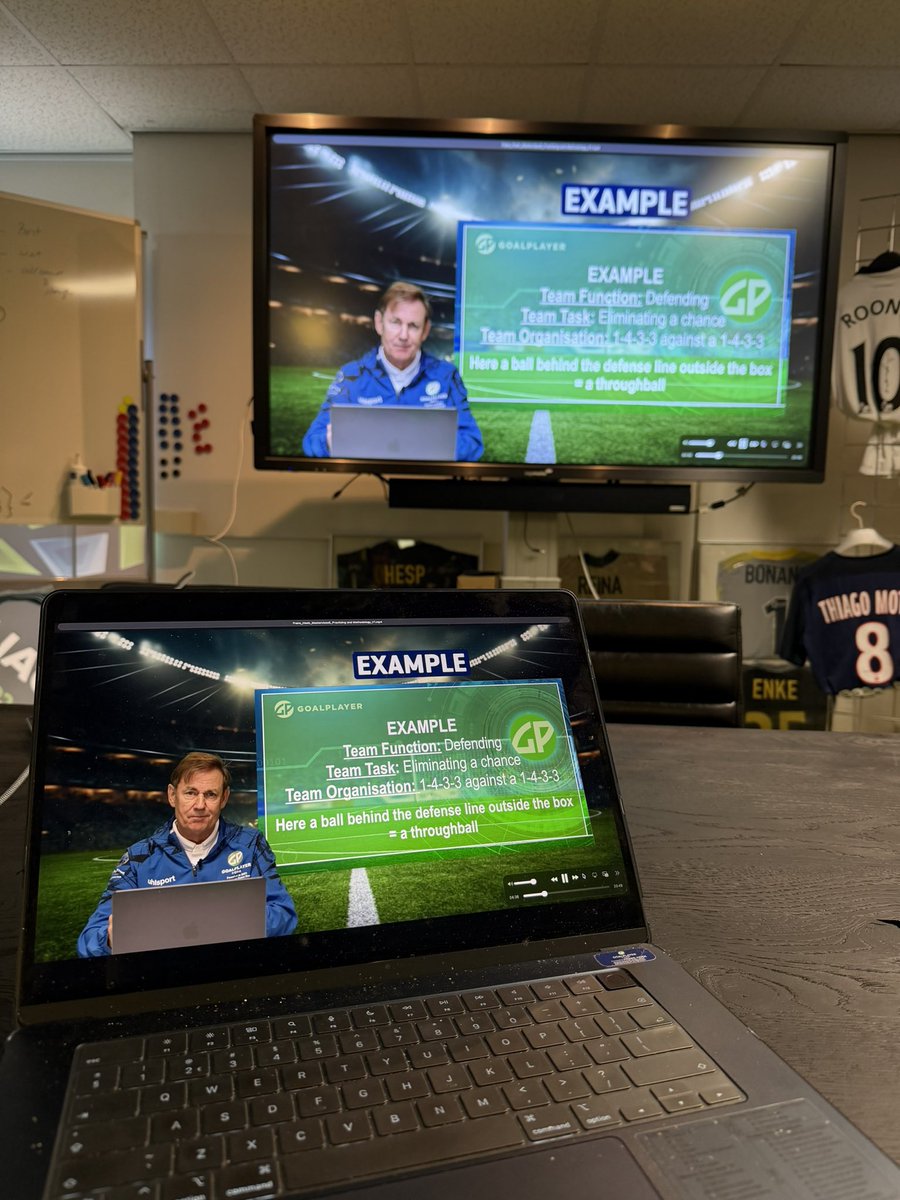 Frans Hoek. tweet media