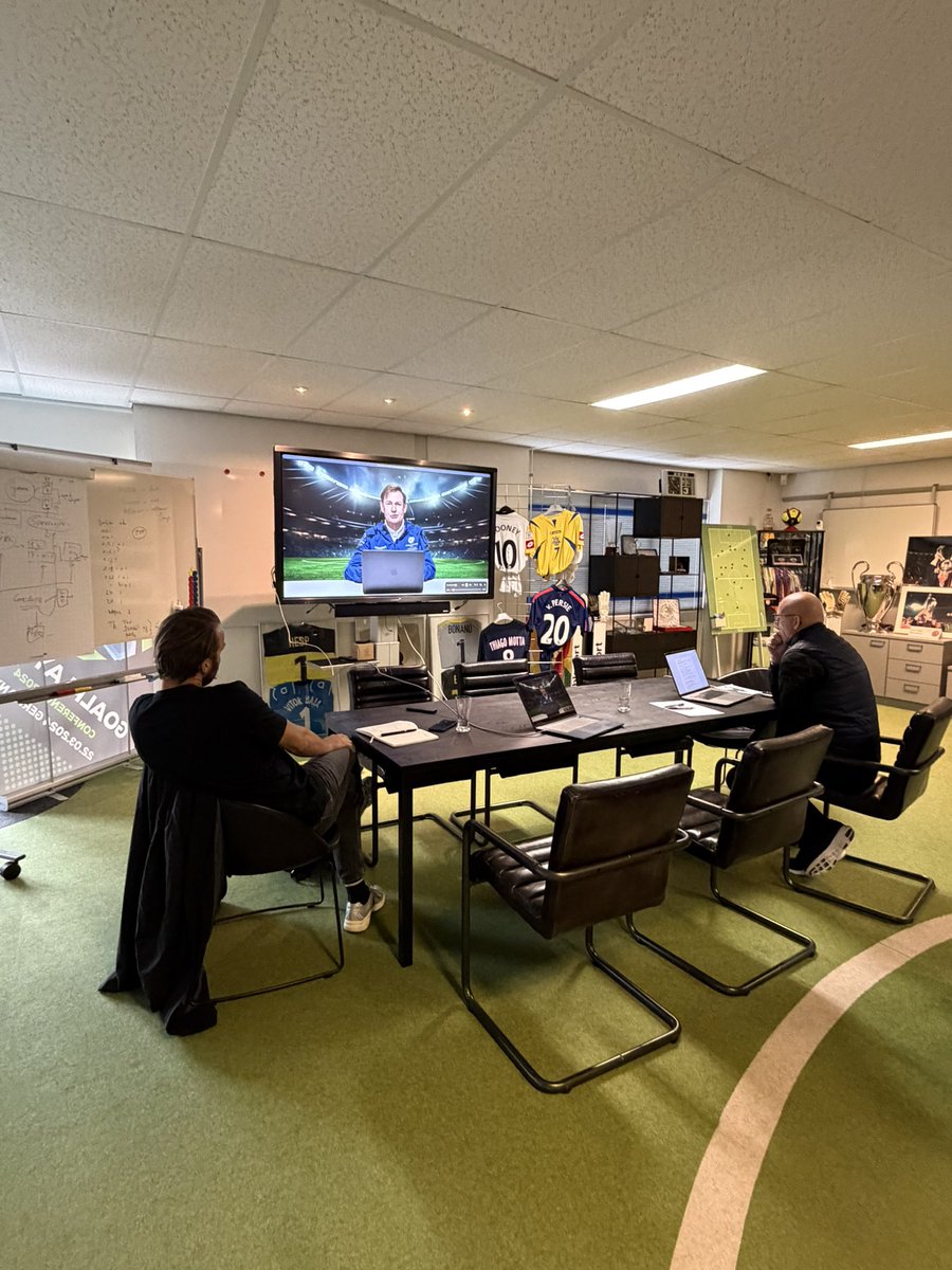 Frans Hoek. tweet media