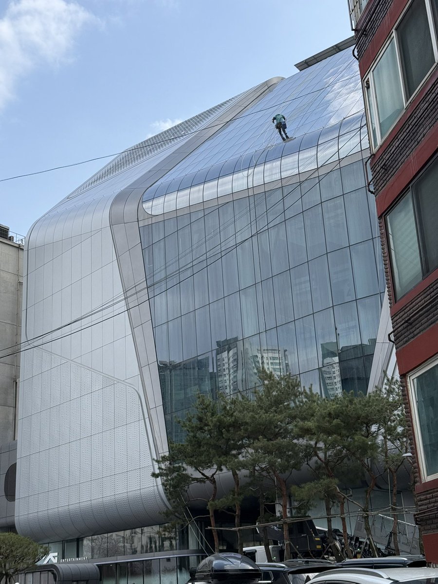 칠칠이 tweet media