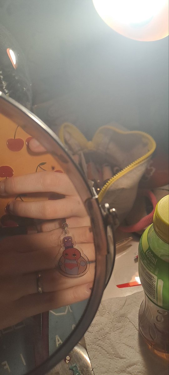 chi 🍒 tweet media