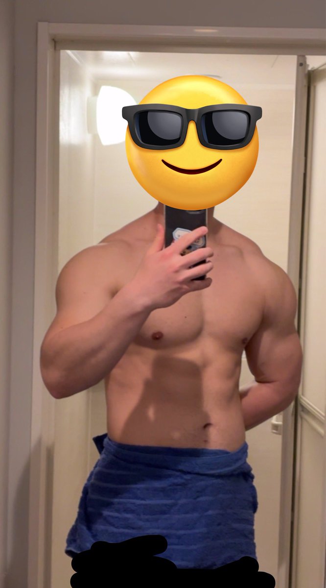 よよよ tweet media