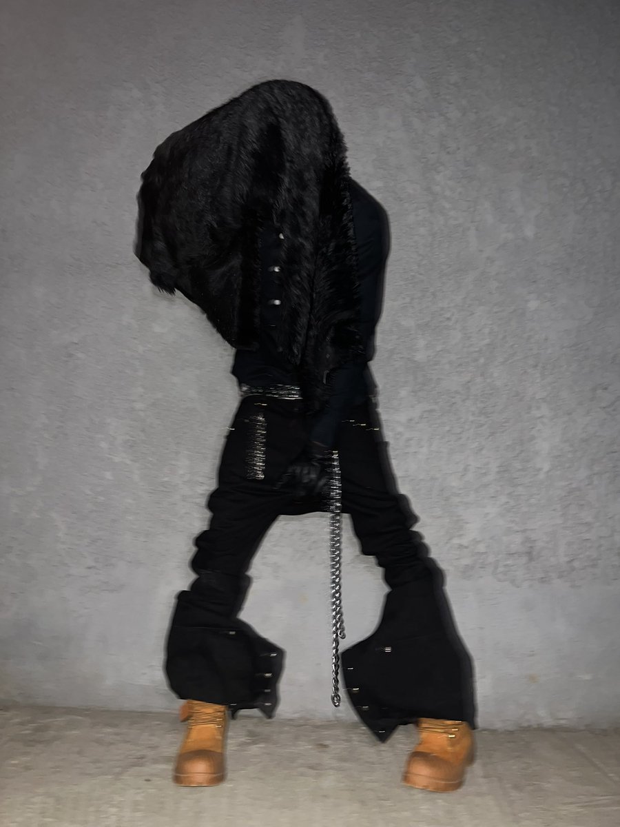 verchive tweet media