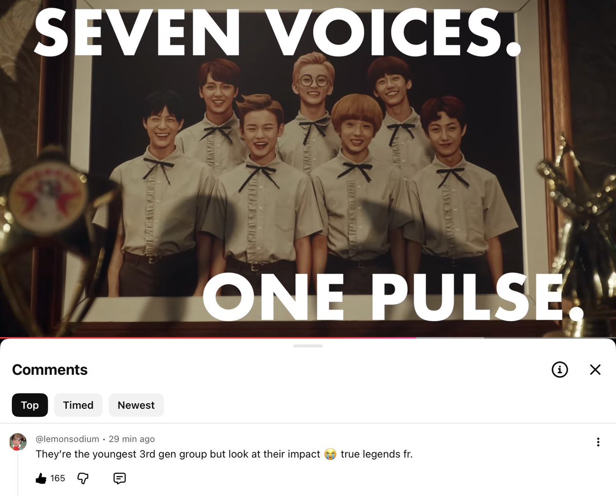 รีรันท็อปเม้นในคลิปนี้เขาบอกว่า

‘They’re the youngest 3rd gen group but look at their impact true legends fr’ 

‘ พวกเขาคือวงอายุน้อยที่สุดของเจน3’

‘แต่ดูความอิมแพคของพวกเขาสิ’

‘นี่แหละตำนานตัวจริง’

เห็นด้วยทุกอย่าง เด็กน้อยมหัศจรรย์ของชั้นಥ⁠‿⁠ಥ ಥ⁠‿⁠ಥ