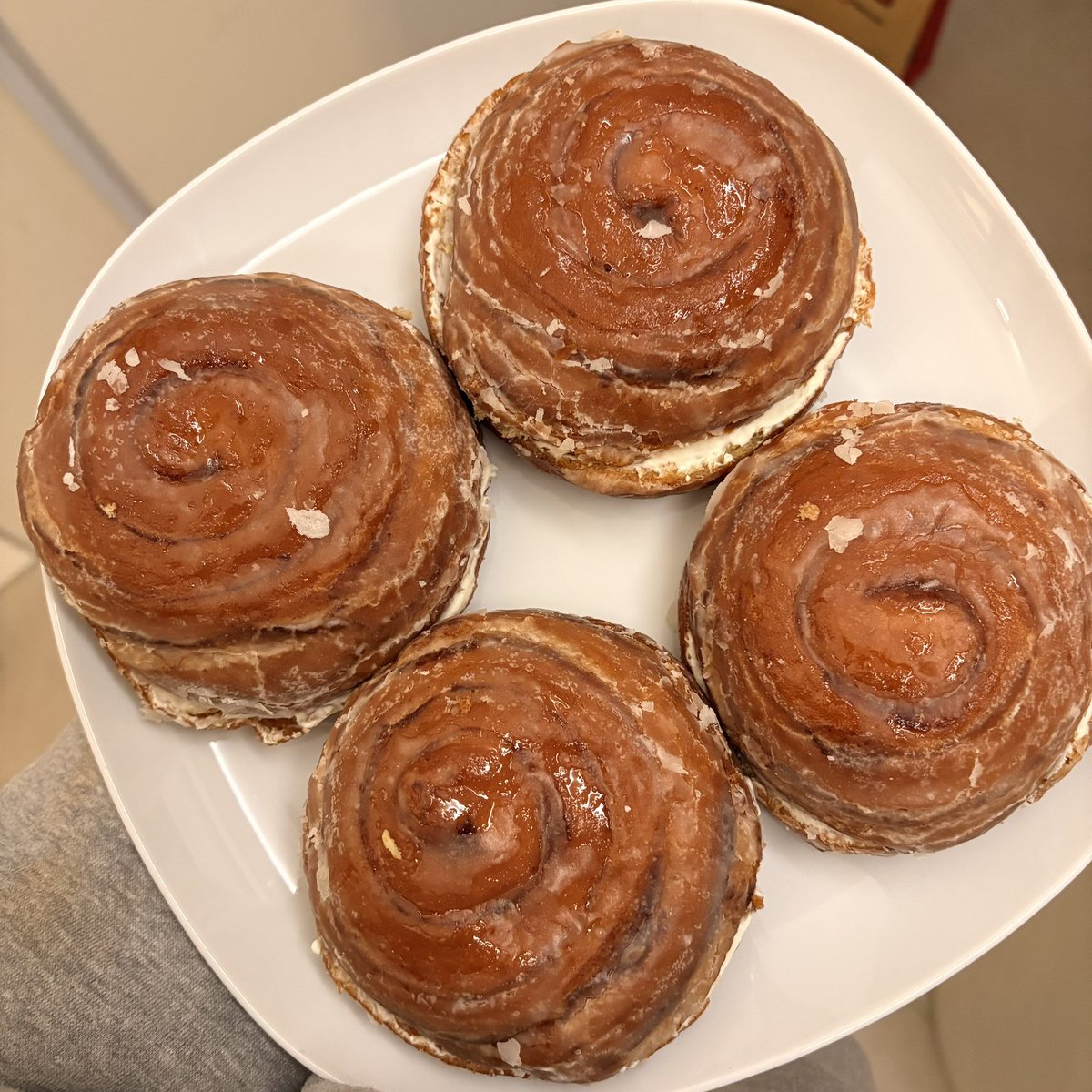 Reema👩🏻‍💻 tweet media