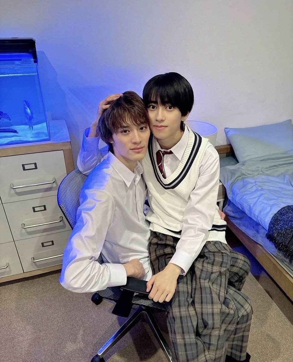 不是发价格表和失败死去吧看去耍我死吧孩爸说 tweet media