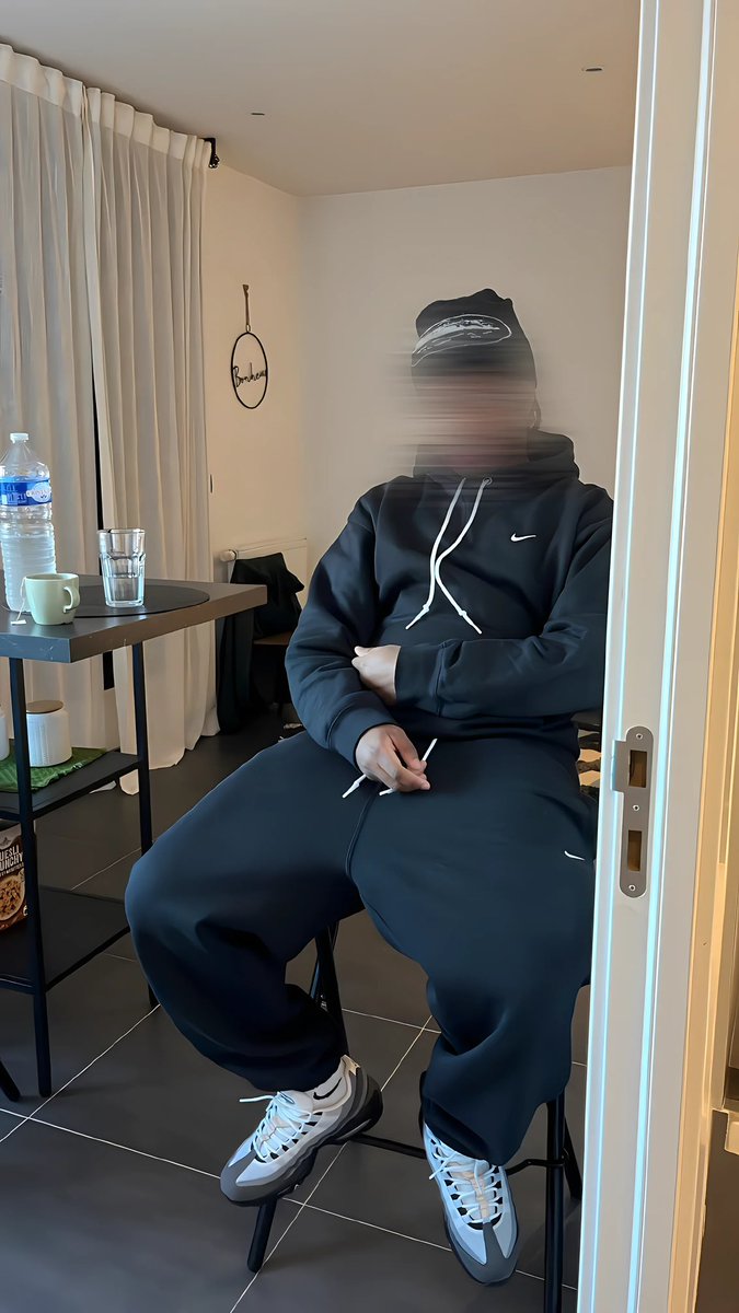 🏴‍☠️ tweet media