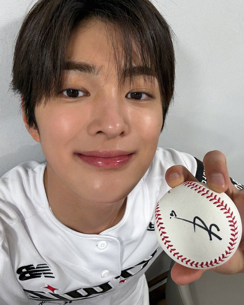 부키.. tweet media