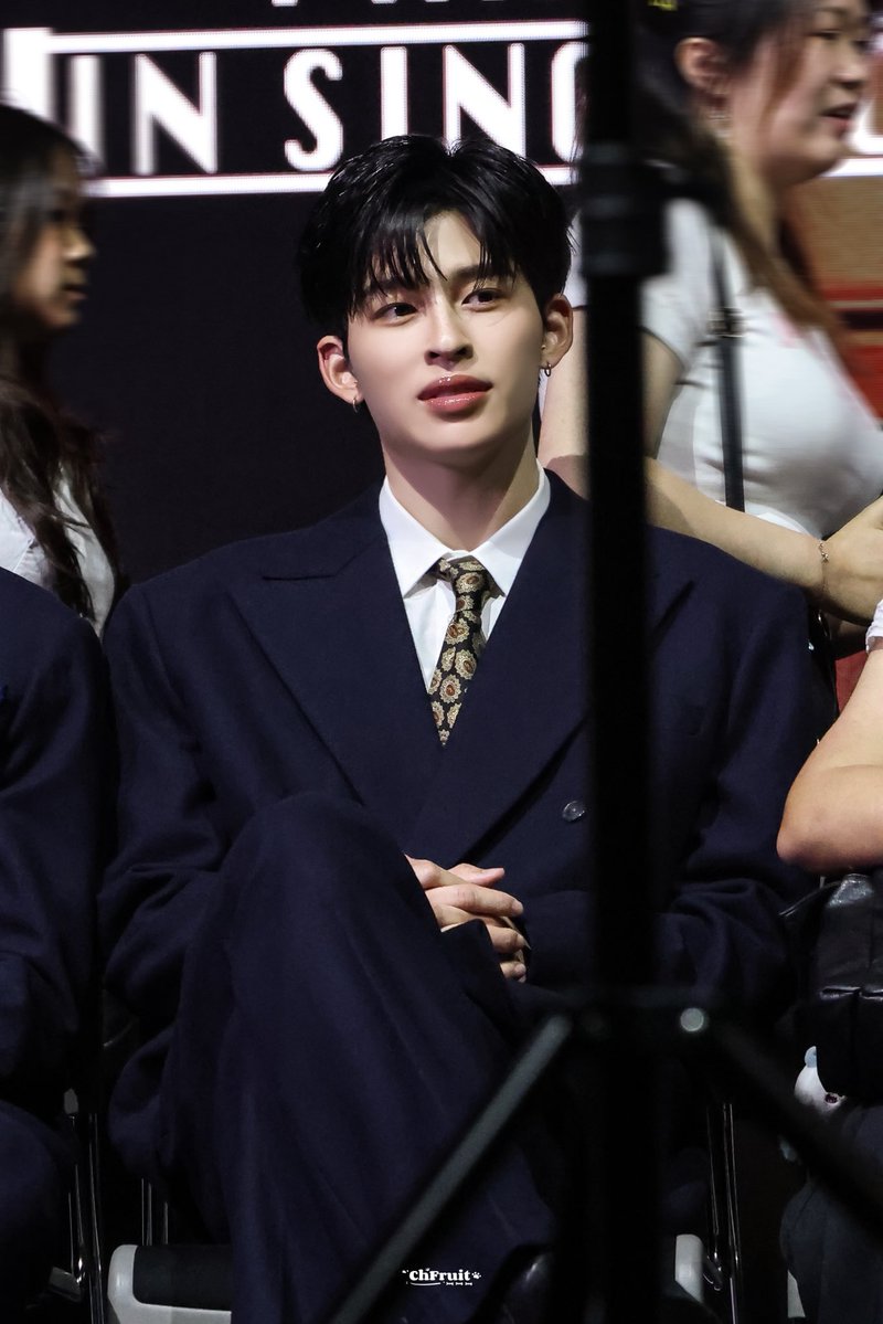 Alex Bui - Narawin อเล็กซ์ 🌻 tweet media