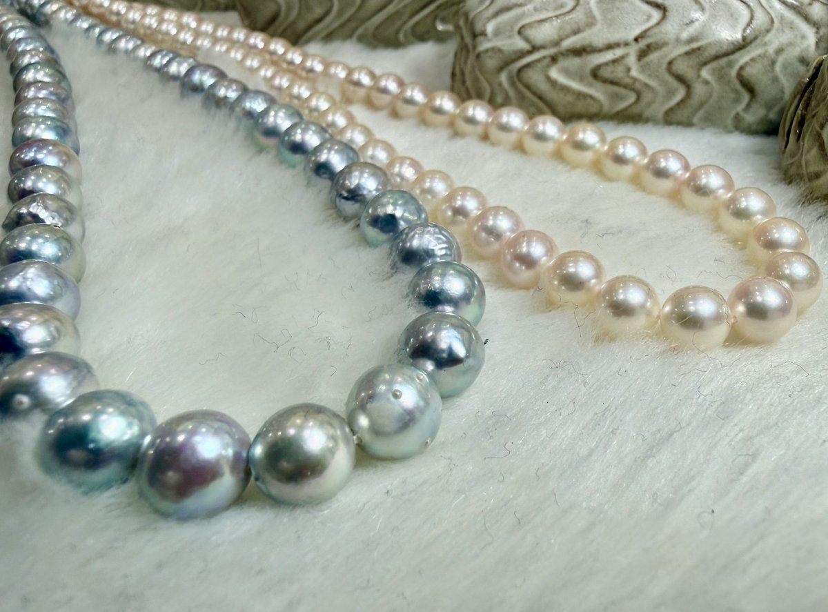 akihana_shop's tweet photo. 《4月の出展情報 ③》
【【岐阜】
■23日(木)、24日(金)…第5回COLORS Happy accessory
#akihana
#アクティブG2階ふれあい広場
#activeg
#COLORS https://t.co/hwyEhSblJB