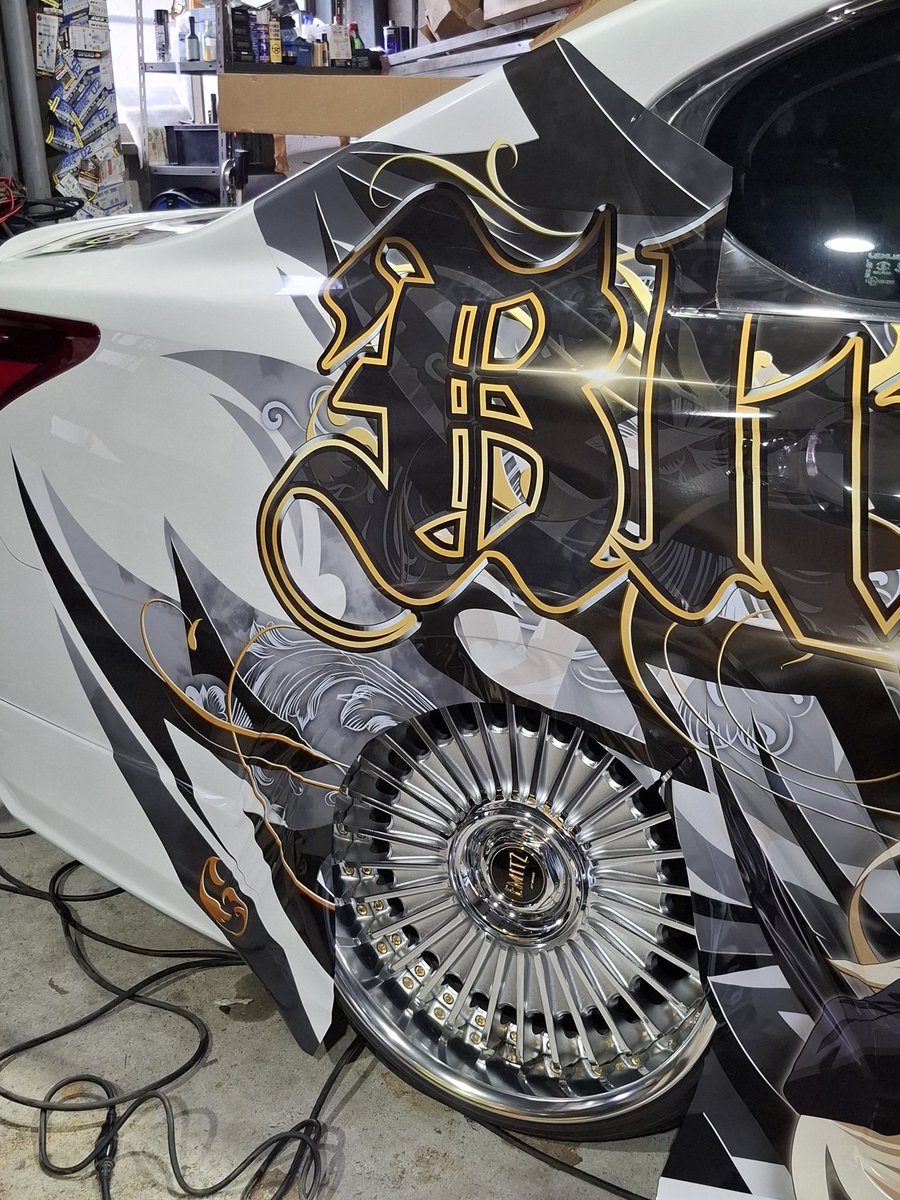 依田 裕也 tweet media