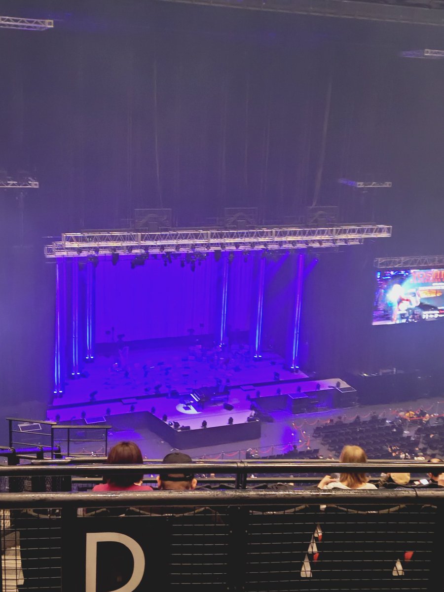 トレイン tweet media