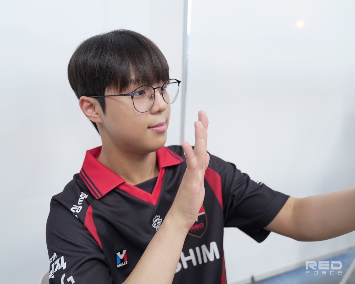 NS RedForce Valorant tweet media