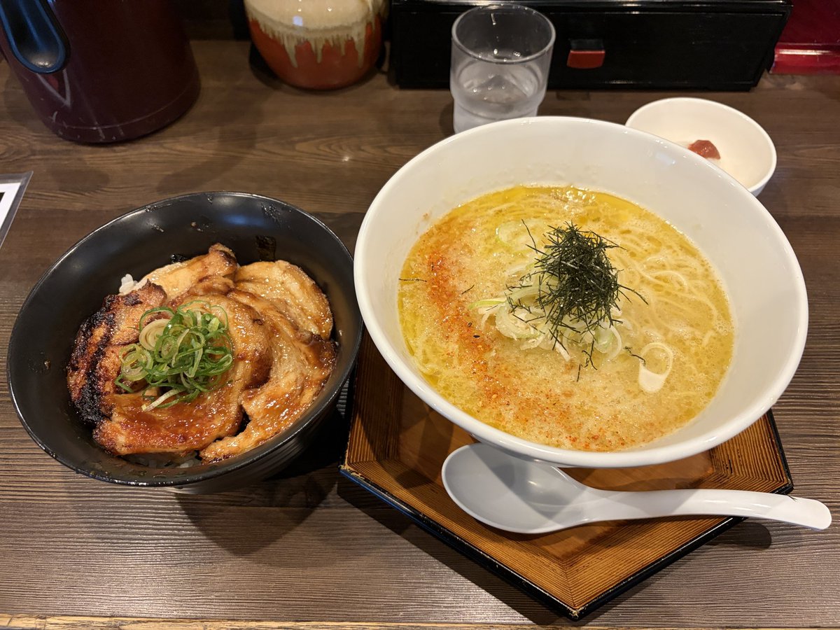 0jikun's tweet photo. あまあまなせっくす求 https://t.co/PKWFjWzLrh