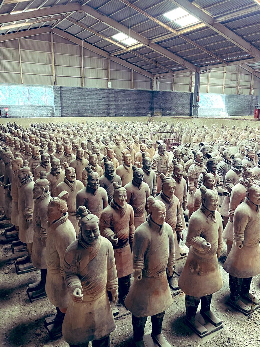 ももしきや tweet media