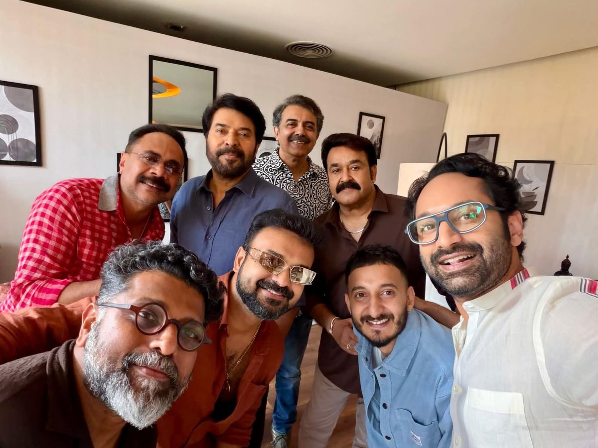 Front Row tweet media