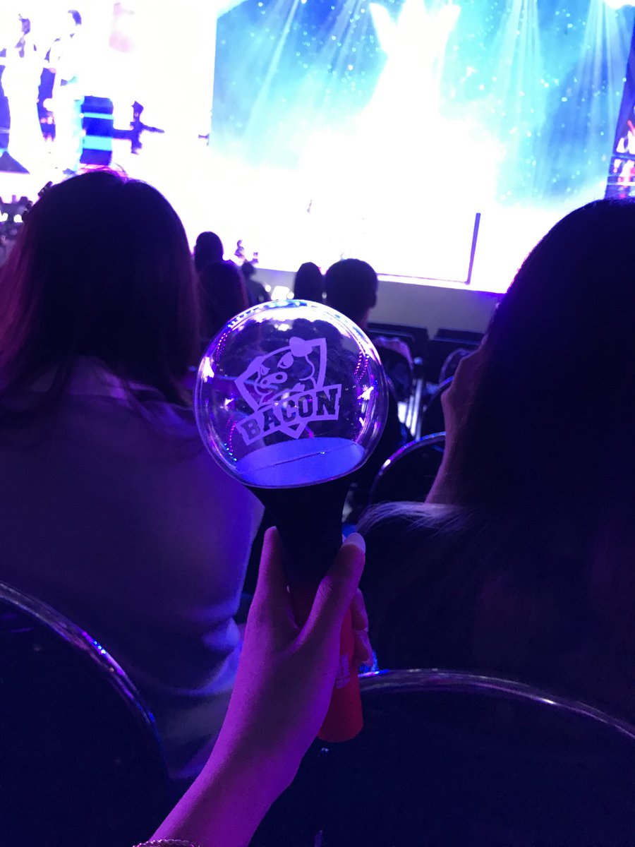 P o o P e A 🐈 tweet media