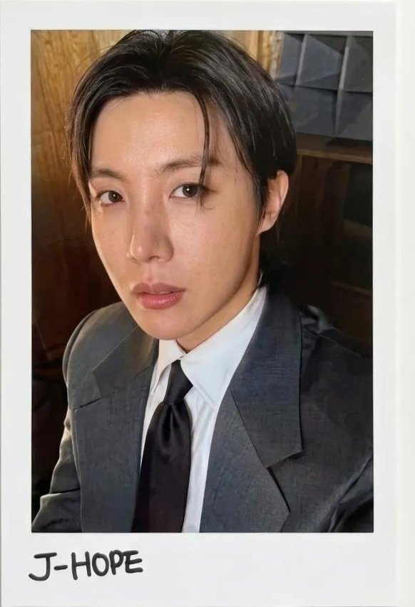 BTS FANCAFE tweet media